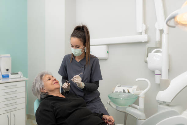 Best Emergency Tooth Extraction in Sanford, FL